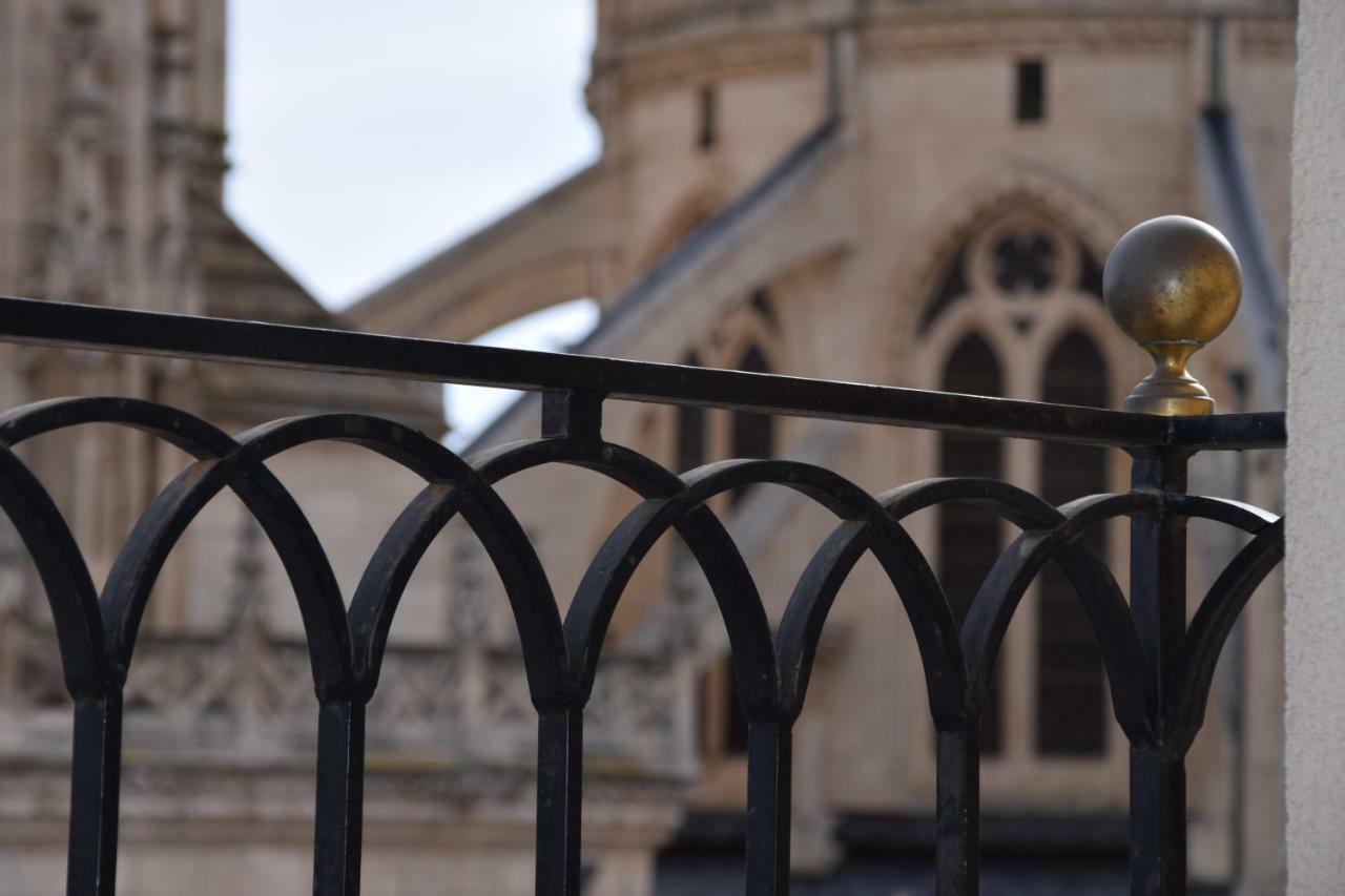 Contemplando La Catedral By Exclusive Burgos Apartments ภายนอก รูปภาพ